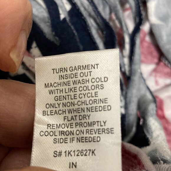 Cloud Chaser NWOT Red, White & Blue American Flag Fringed Sleeveless T Shirt. - Picture 6 of 6